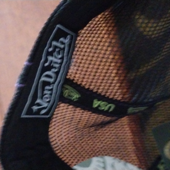 Disney Christmas 2025 Lil Rin Rin Plush Badge Red New